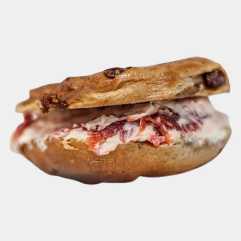 Bagel au fromage à la crème et aux fraises / Strawberry Cream Cheese Bagel