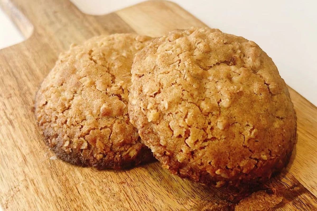 Oatmeal Cookie