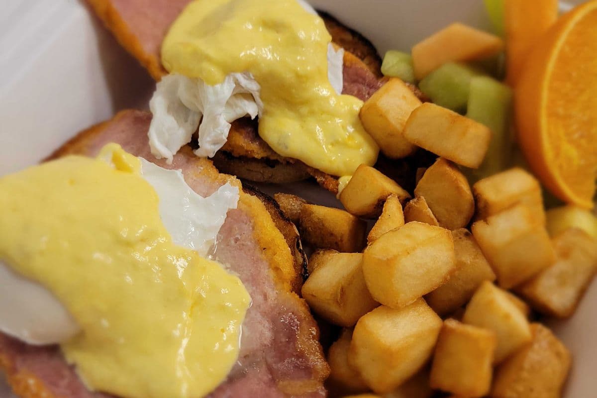 Eggs Benedict