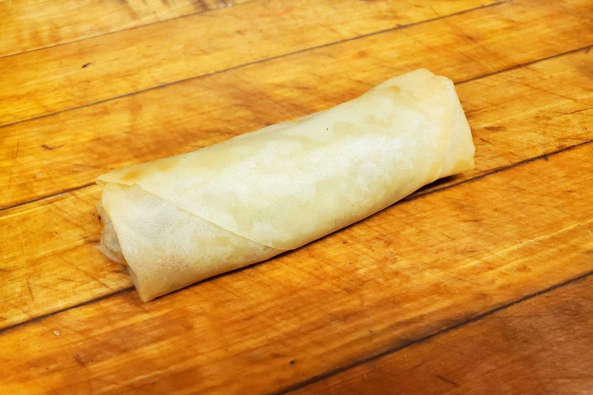 14. Spring Roll (1 pc)