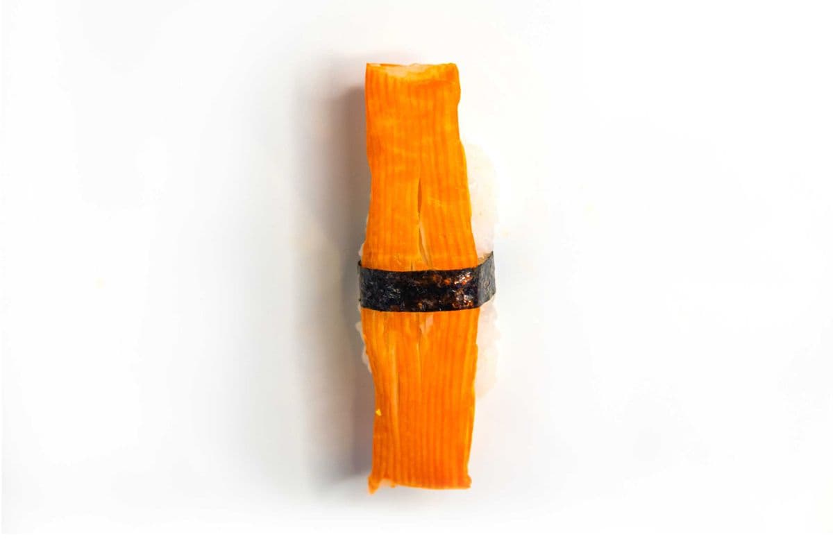 12. Nigiri à la goberge / Crab Stick Nigiri 2pcs