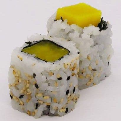 Hosomaki radis mariné / Pickled Radish Hosomaki