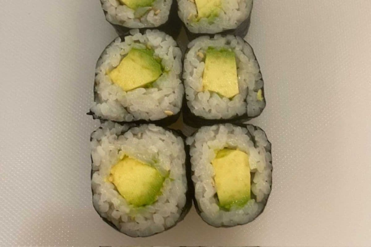 Avocado Maki(8 pcs)