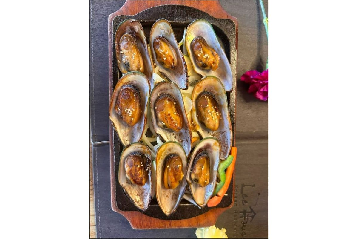 B9. Marinated Mussel BBQ