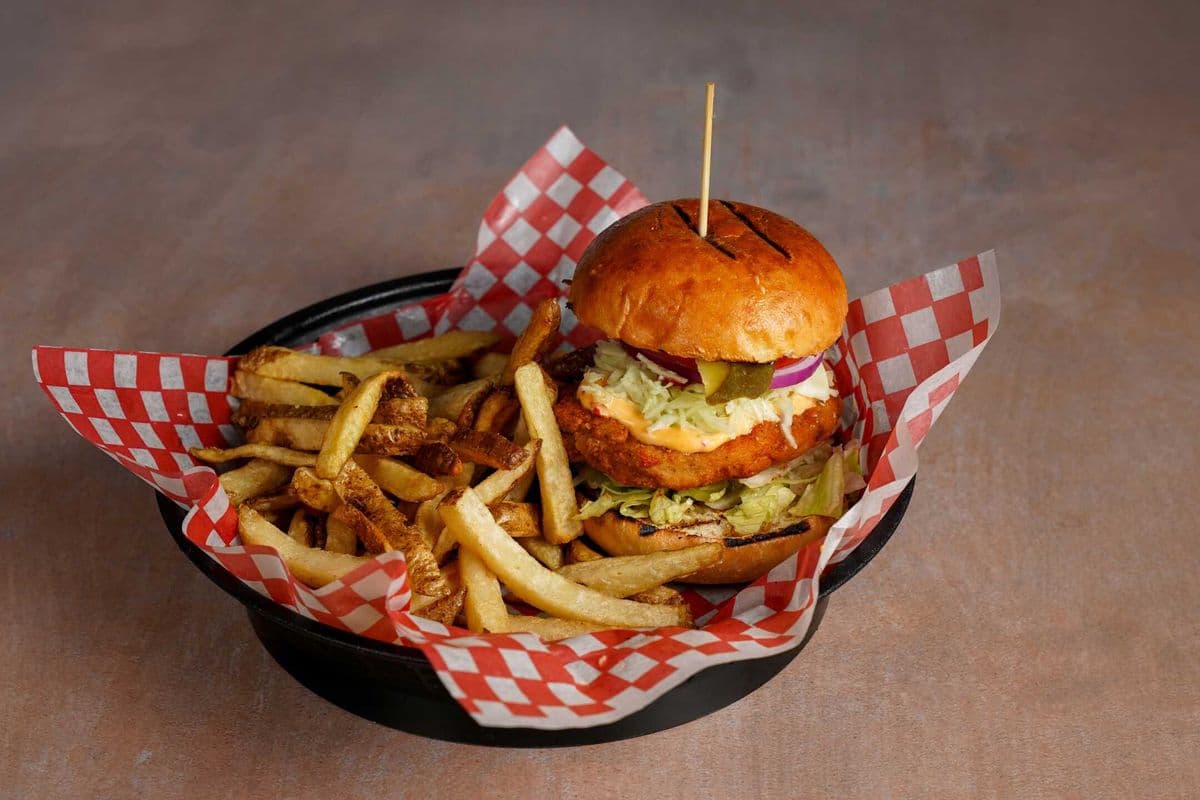Burger Poulet Frit / Fried Chicken Burger