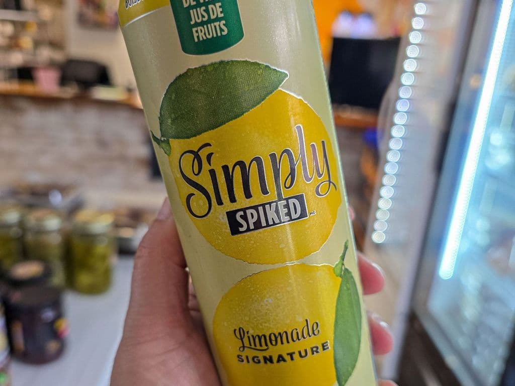 SIMPLY LIMONADE