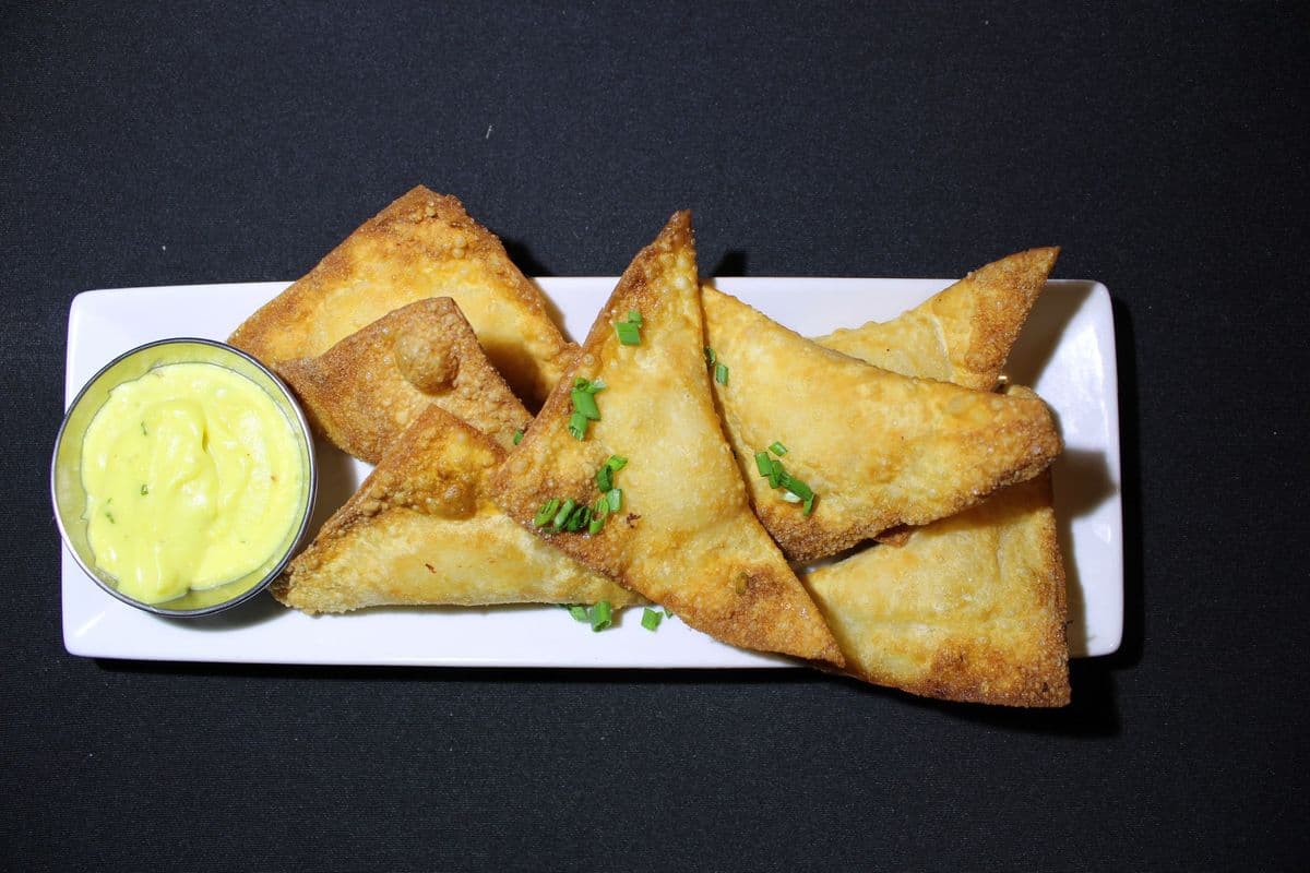 Cheesy Lobster Wontons