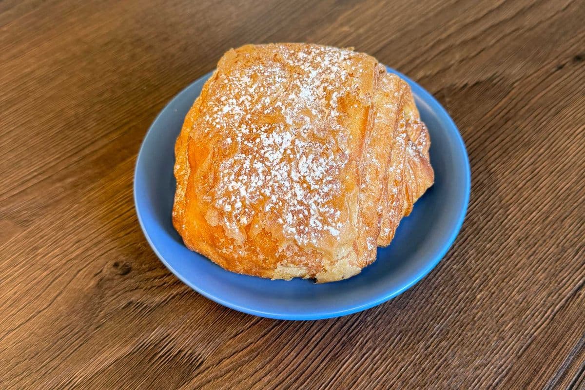 Chocolate Croissant 🥐🍫