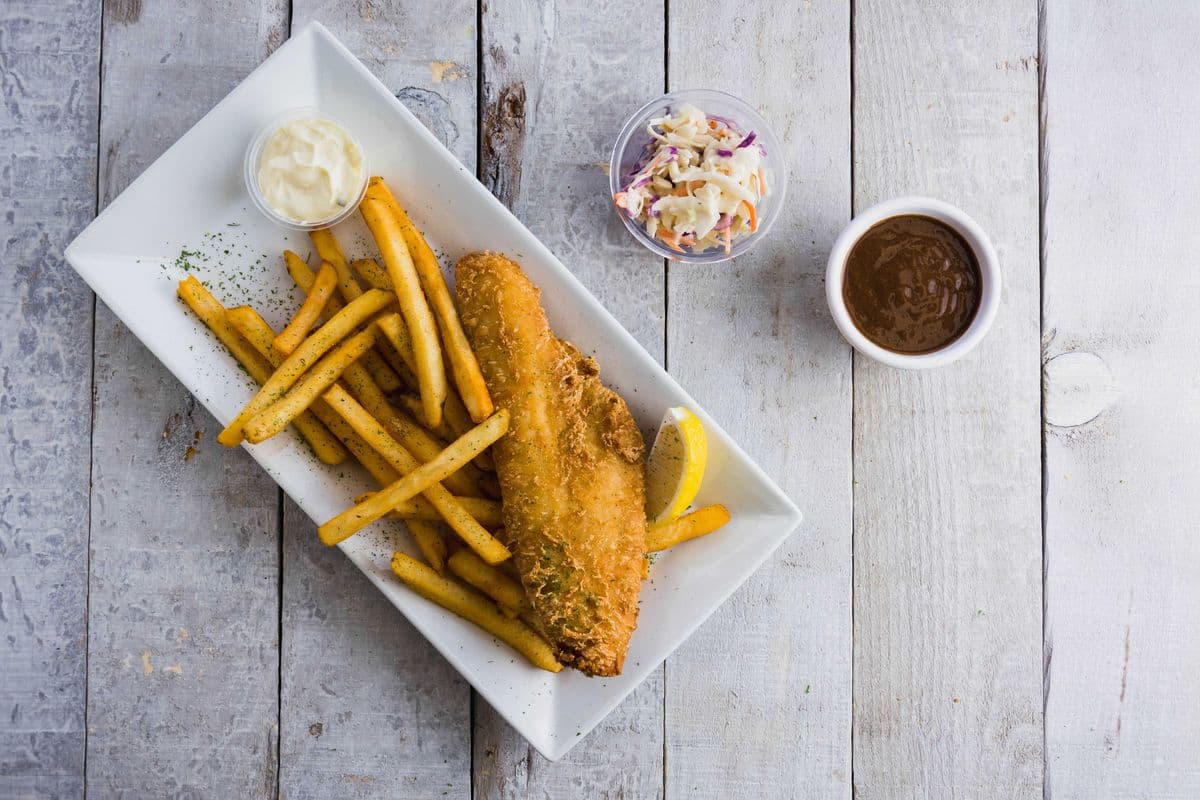 Fish and Chips (2 pcs)