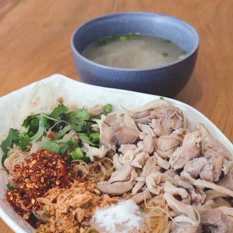 Thai Chicken Dry Noodles