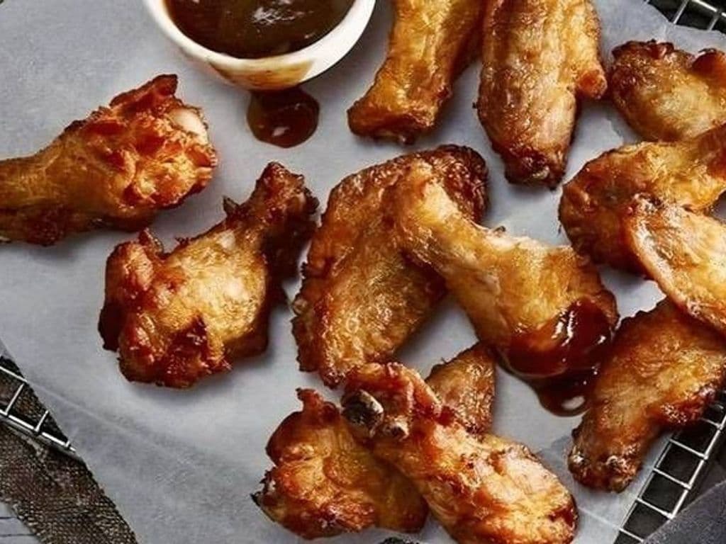 10 Ailes de poulet / 10 Chicken Wings