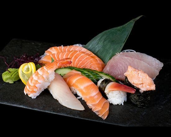 Sashimi & Sushi Combo