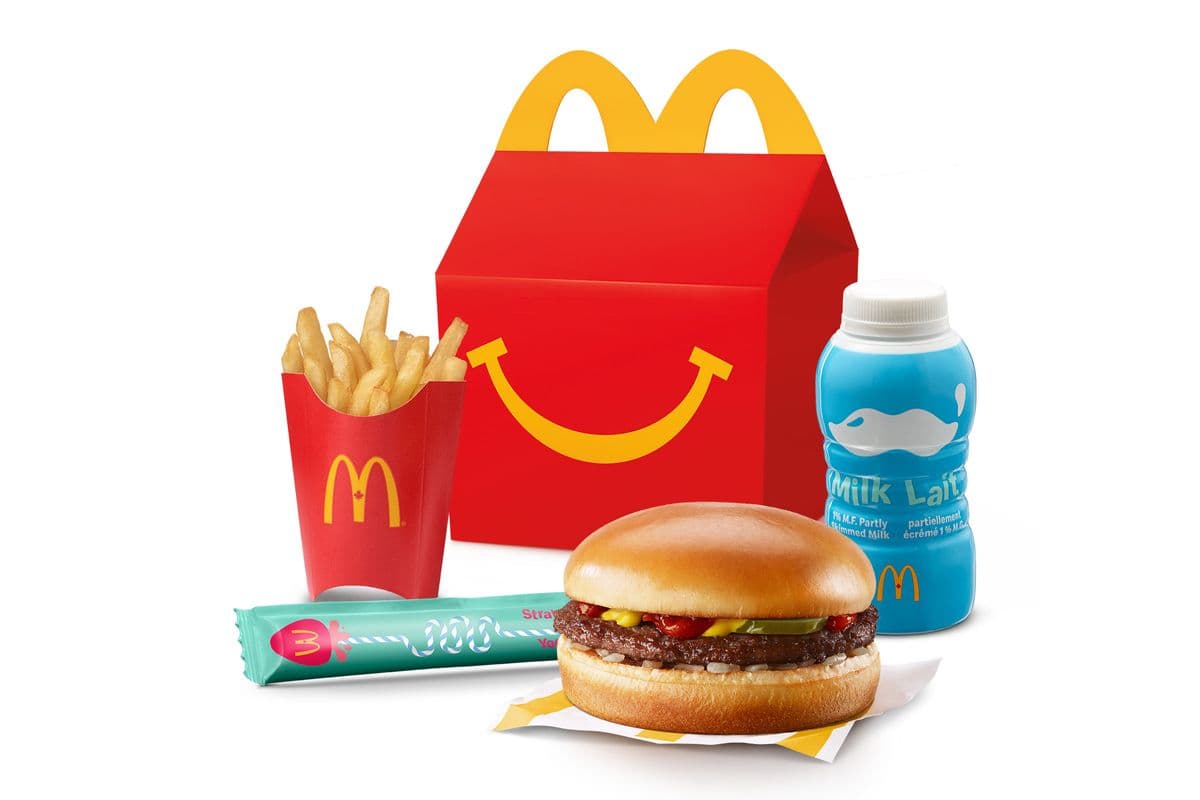 Happy Meal Hamburger with Mini Fry [390-500 Cals]