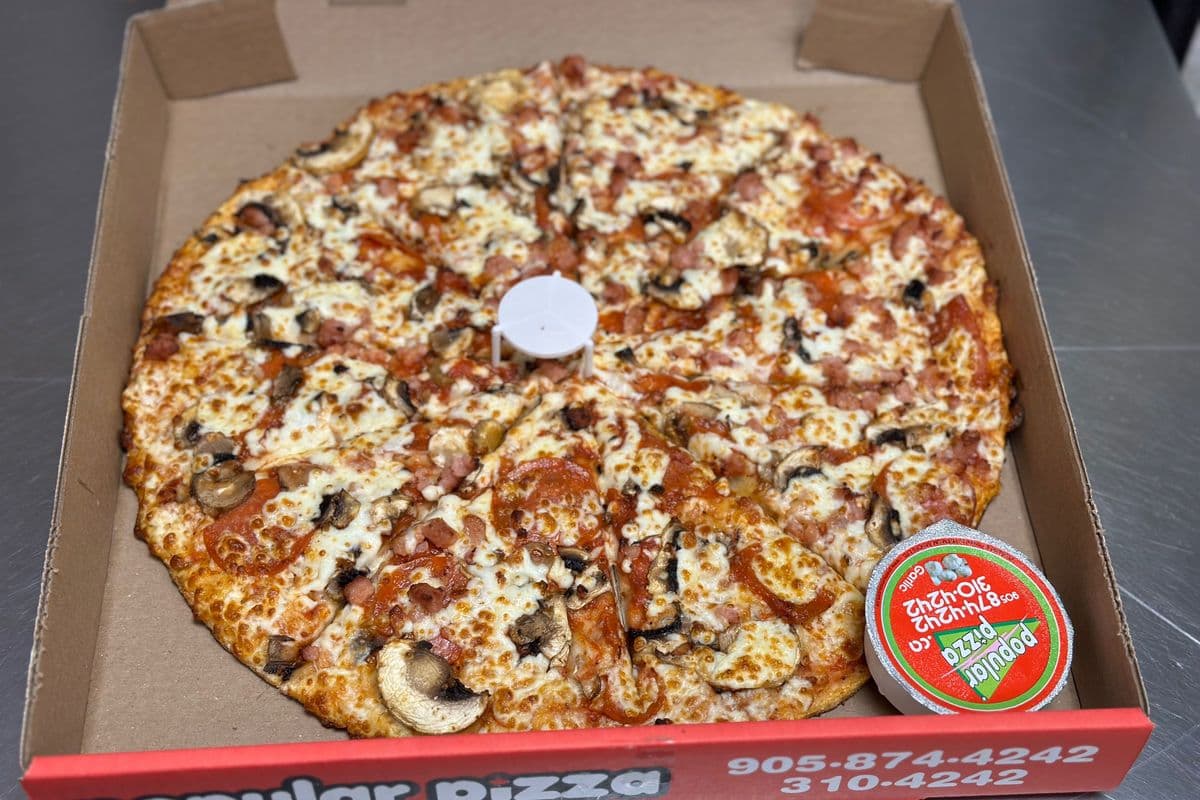 Canadian Pizza