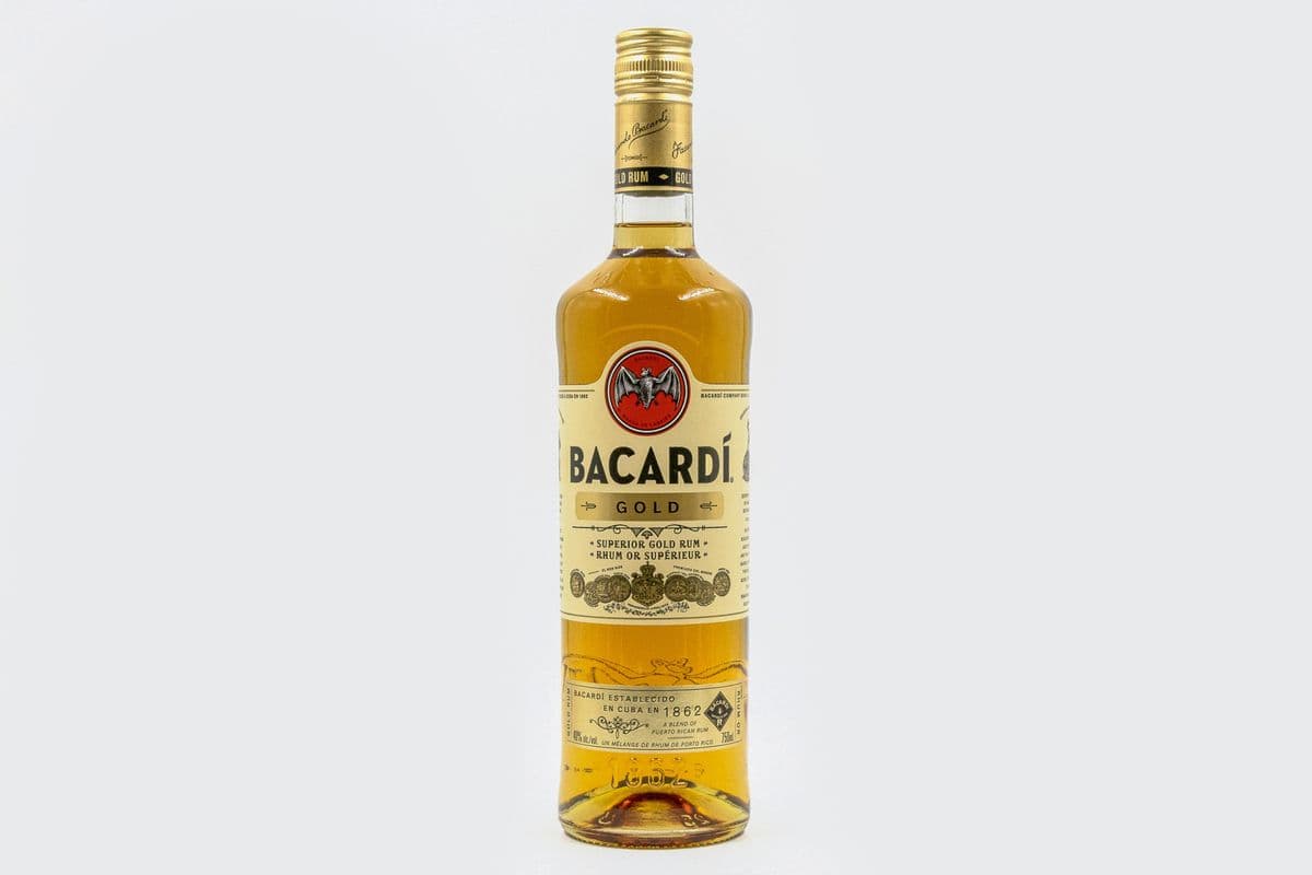 Bacardi Gold (1 x 750 ml Bottle)