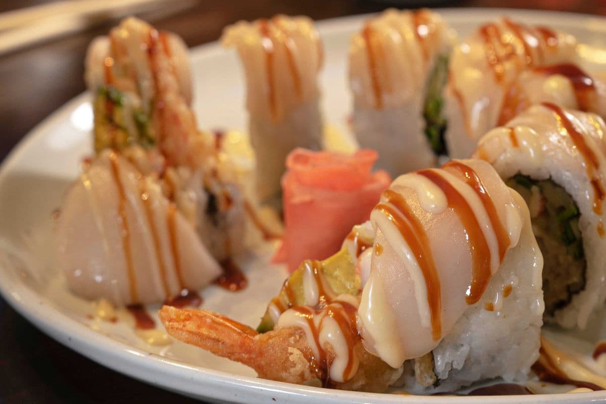 White Dragon Roll Combo