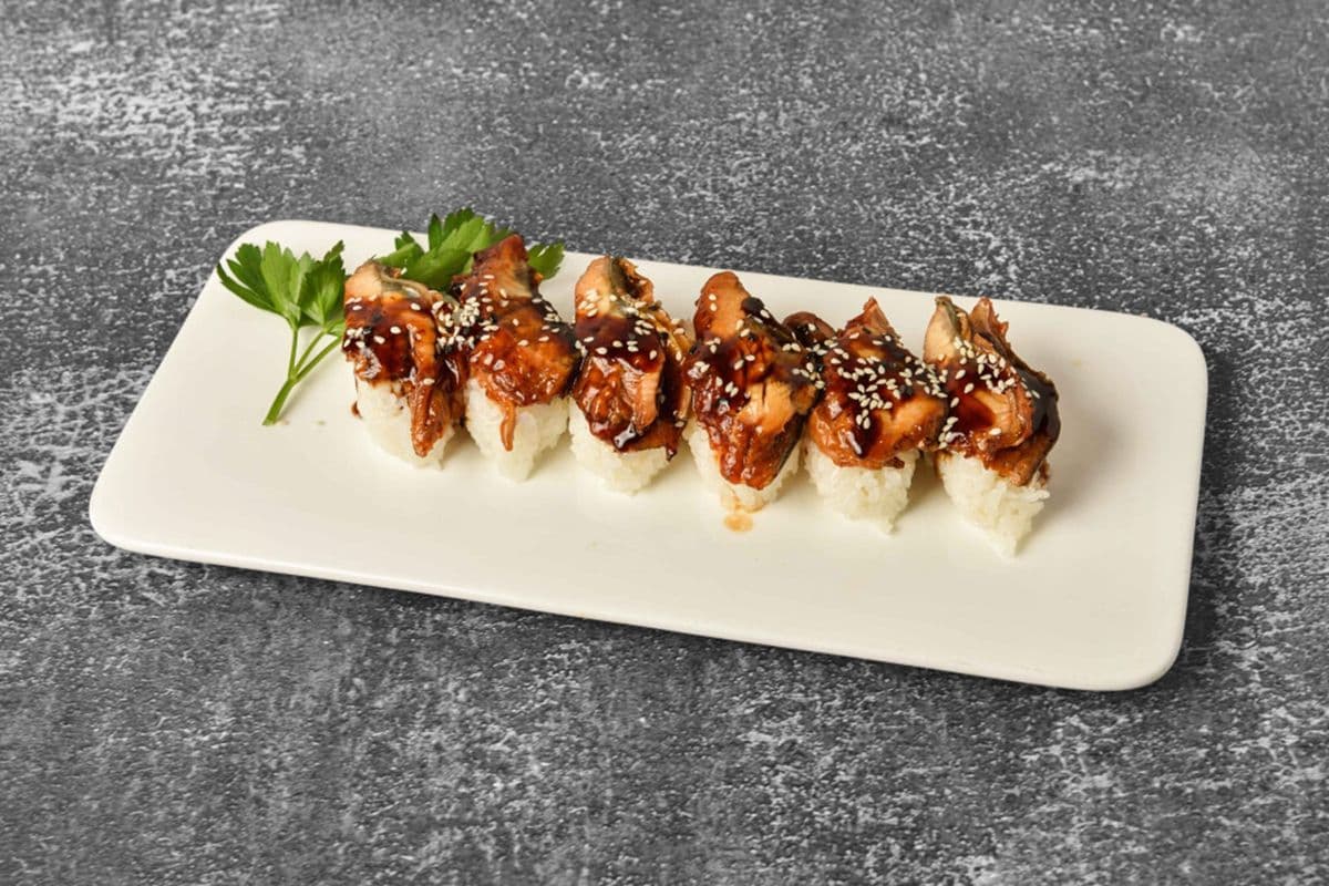 S13. BBQ Eel Sashimi (6 pcs)