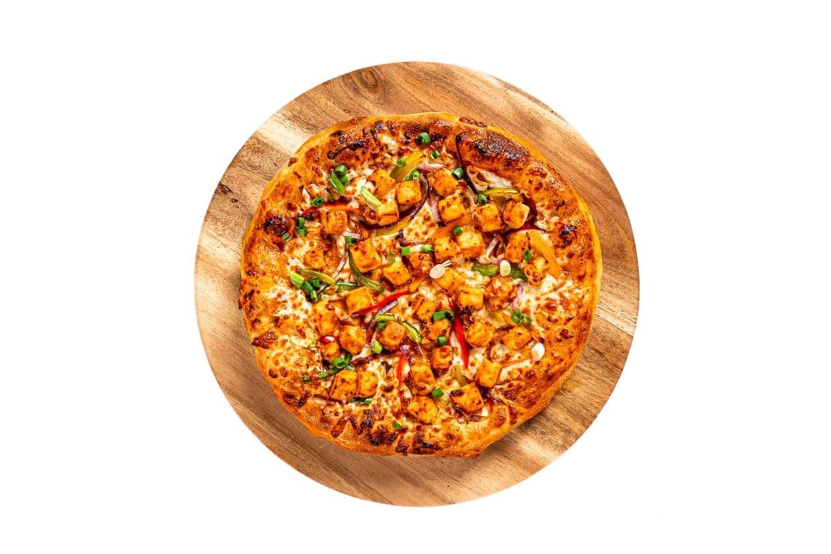 Chilli Garlic Chicken Pizza (HALAL)