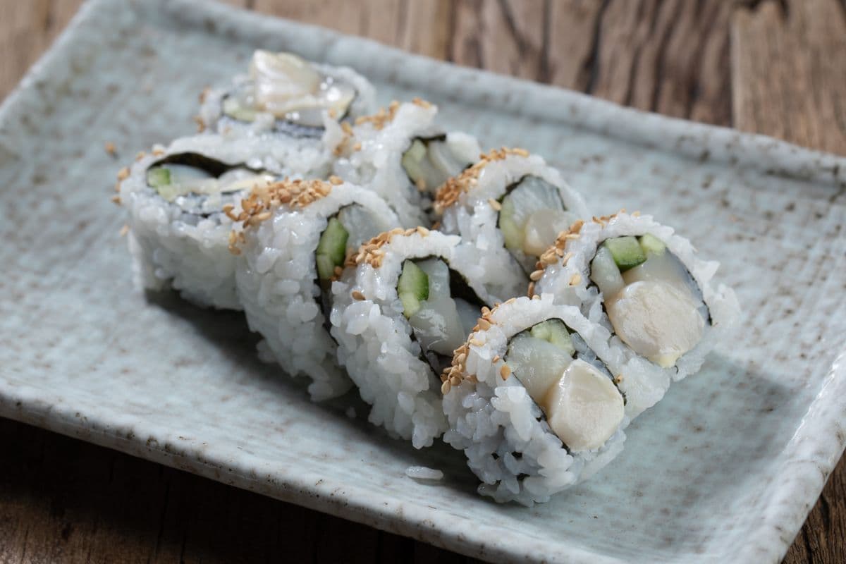 E14. Scallop Roll