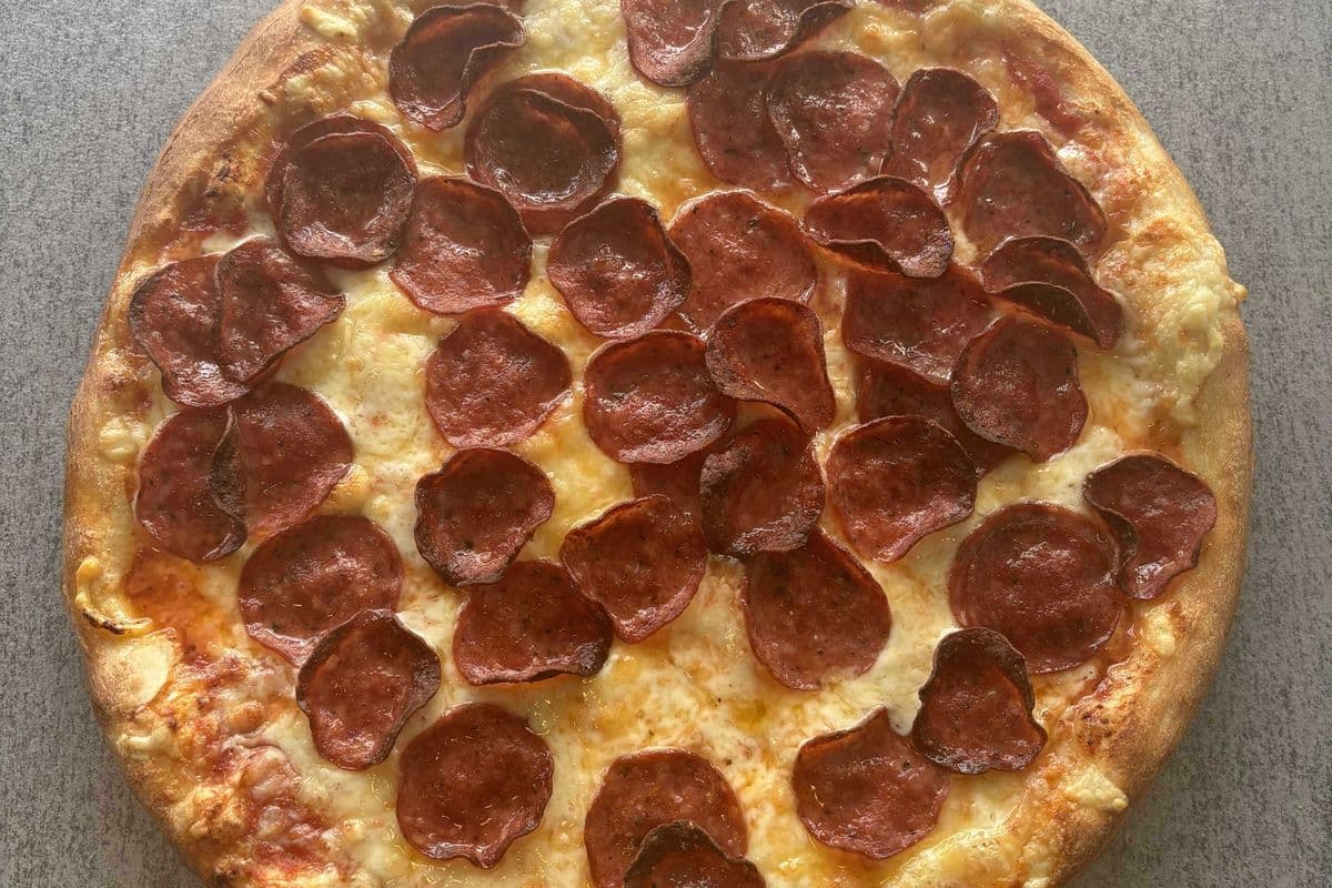 Pizza 15'' Américaine / American Pizza 15''