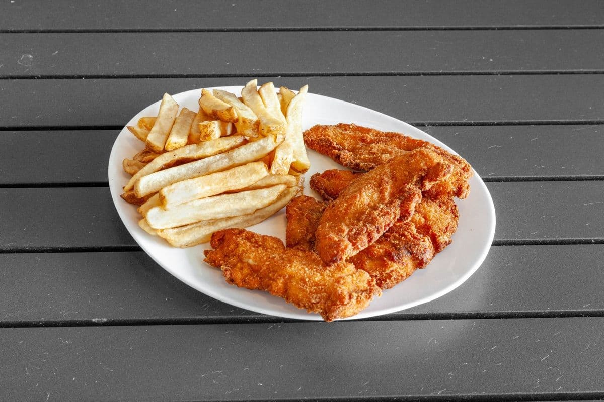 Chicken Tenders (Halal) and Fries