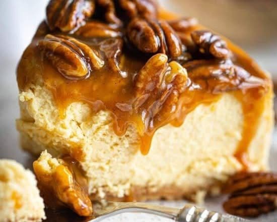Caramel Pecan Cheesecake