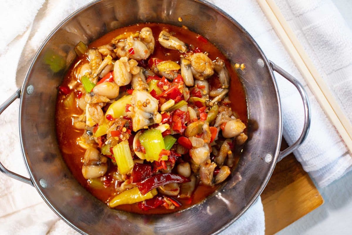 Griddle Cooked Bullfrog with Pickled Pepper 干锅泡椒牛蛙