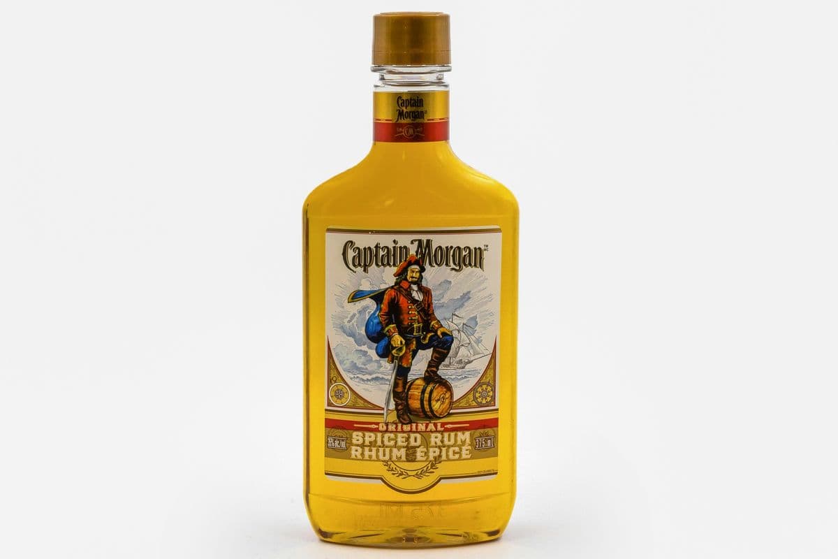 Captain Morgan Spiced (1 x 375 ml)