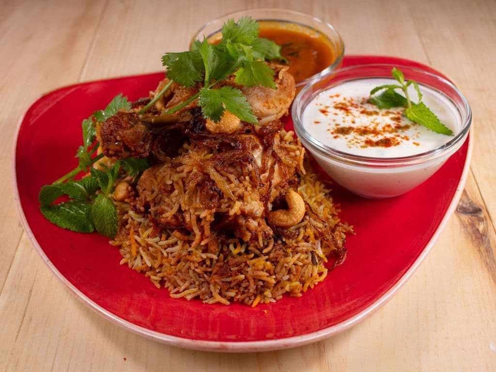 HYDERABAD CHICKEN DHUM BIRYANI.