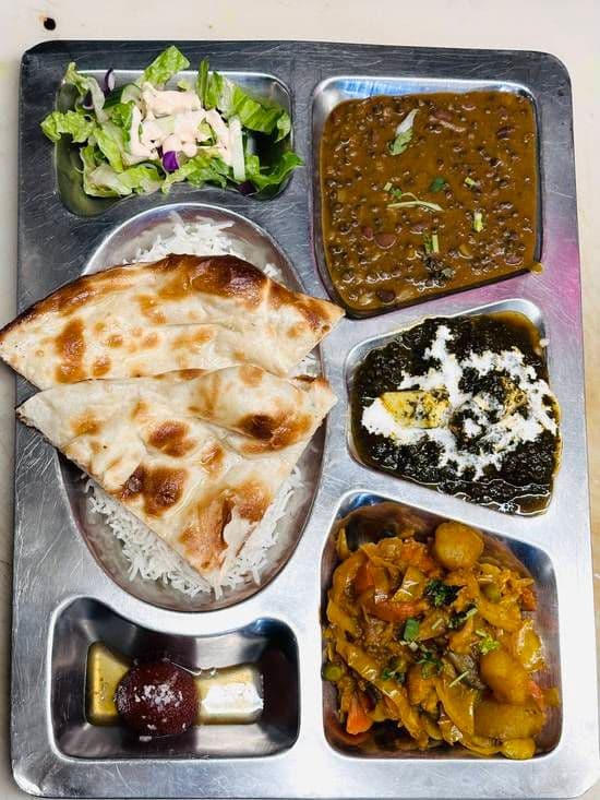 Thali végétarien / Vegetarian Thali