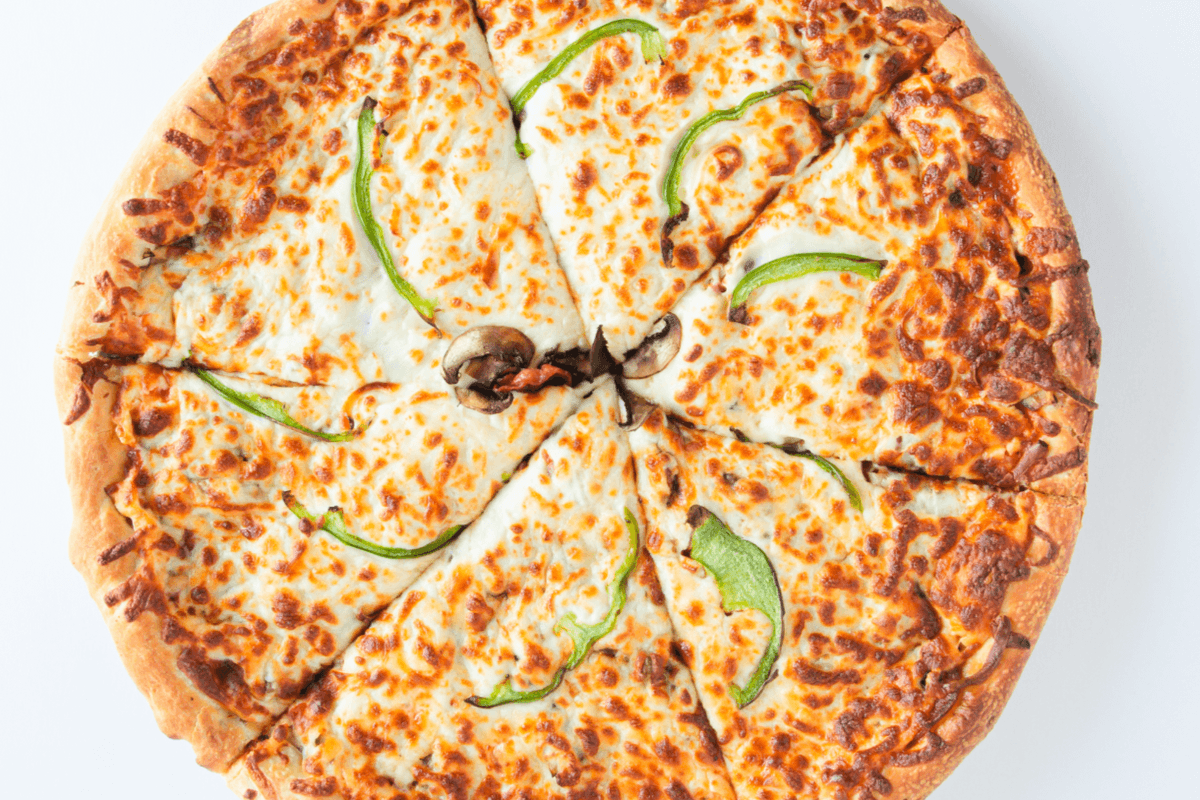 Petite pizza toute garnie