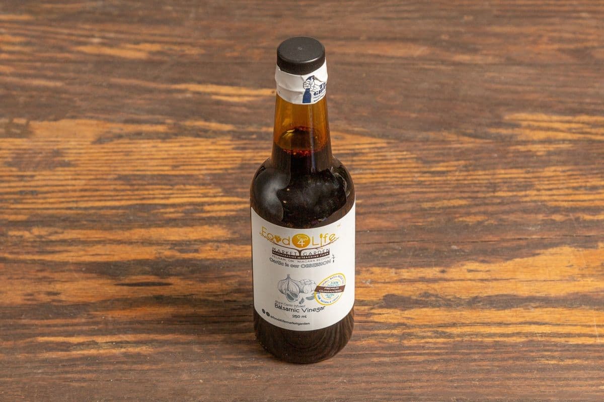 Food 4 Life - Black Garlic Infused Balsamic Vinegar (250 ml)