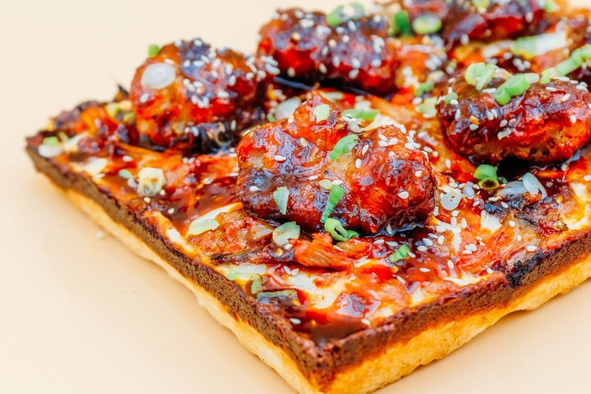 Korean Fried Chicken Pizza