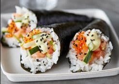 Salmon Hand Roll