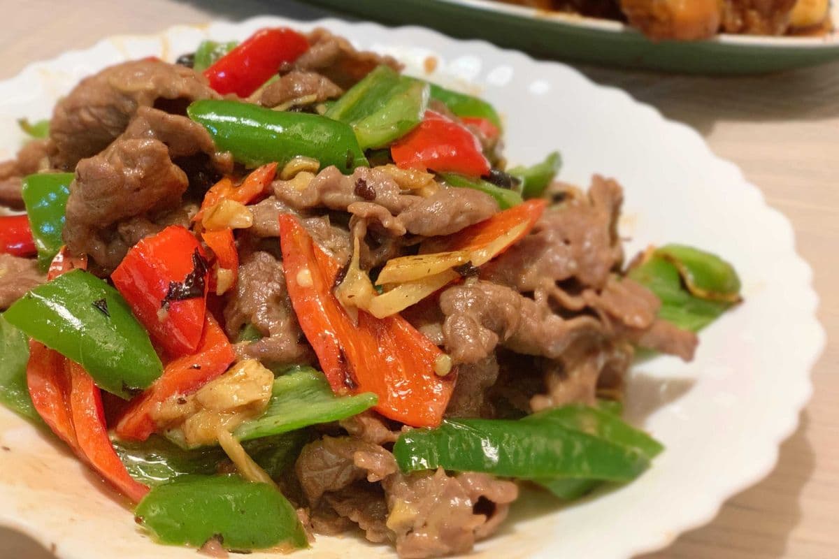 Boeuf à la sauce aux haricots noirs / Stir-Fried Beef in Black Turtle Beans
