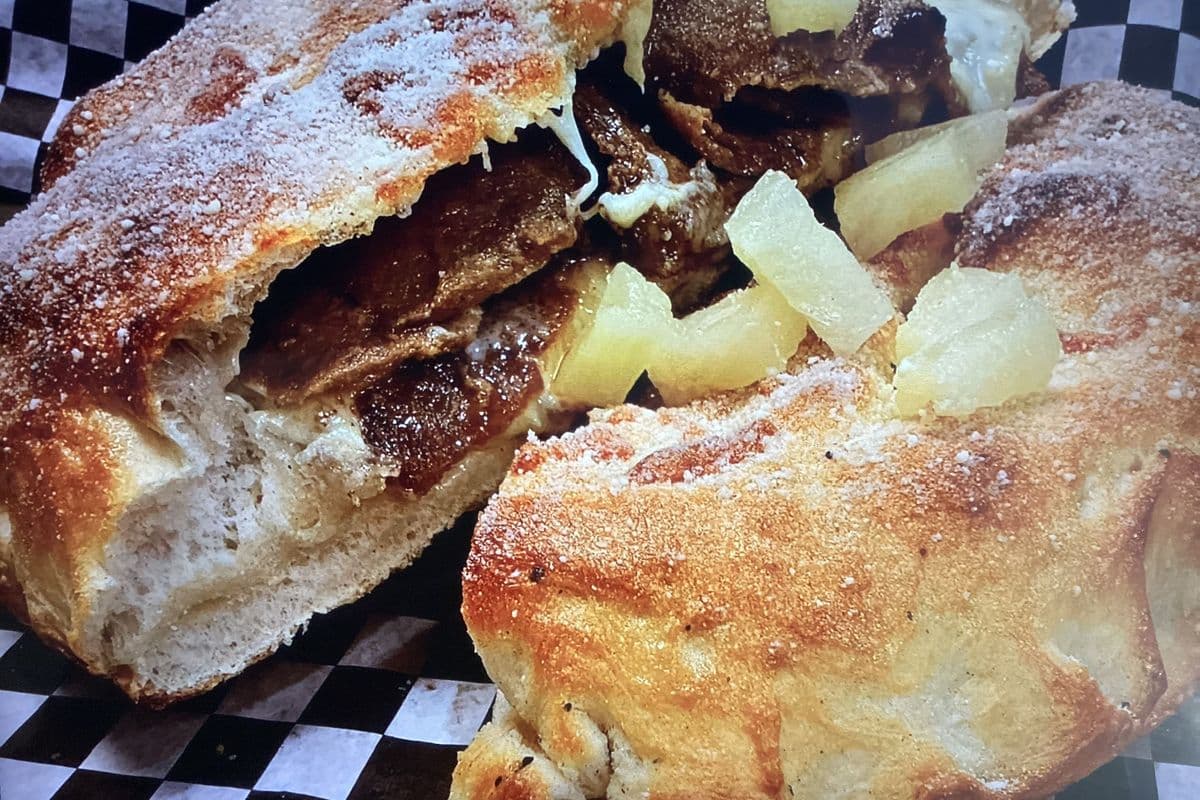 DONAIR PINEAPPLE CALZONE