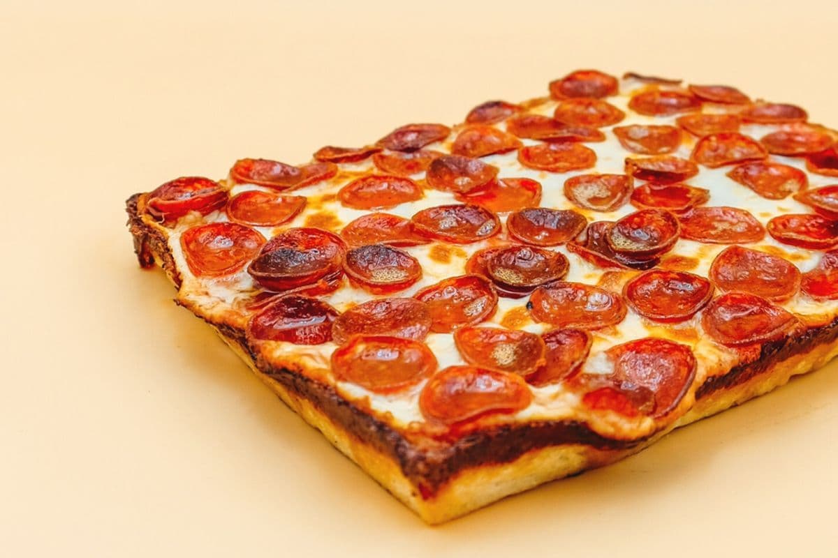 Classic Pepperoni Pizza