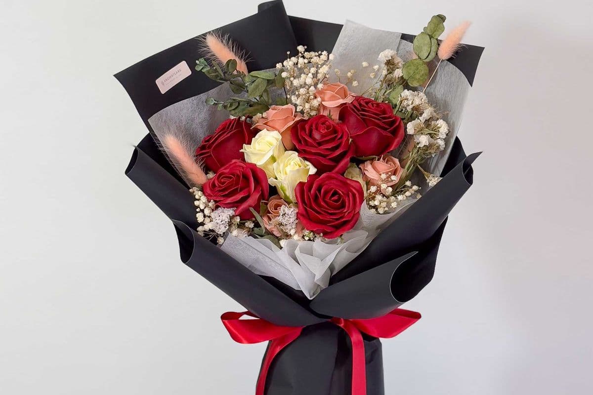 Designer's Choice Soap Roses Bouquet (12-15 Soap Roses)