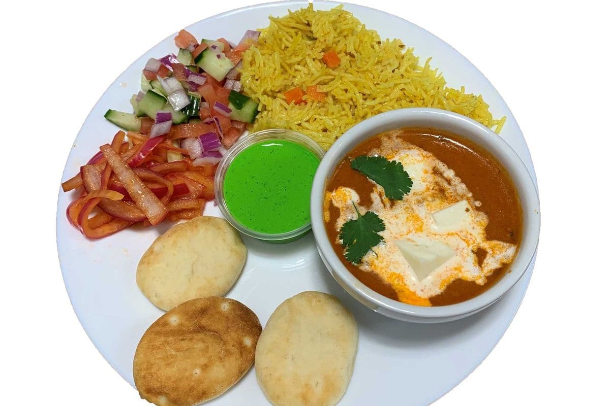 Shahi Paneer Rice Bowl with Mini Naan