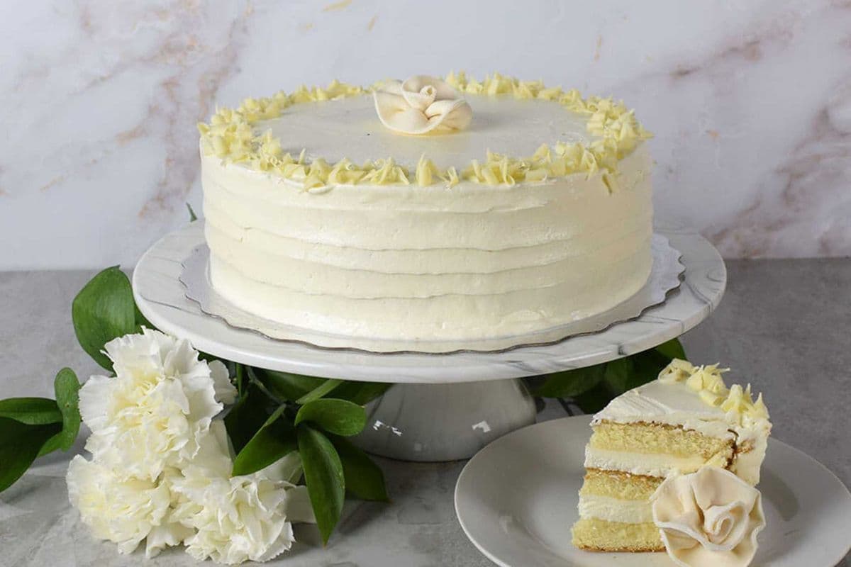 Vanilla Layer Cake 9"