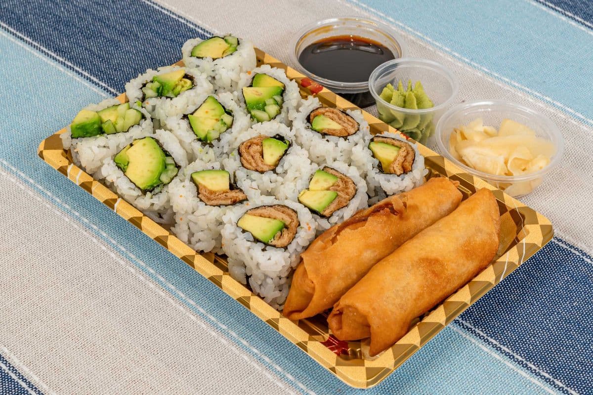 07. (Vege)Avo&Cucumber Roll 6pcs+Inari Avocado Roll 6pcs+Vege Spring Roll 2pcs+1Miso Soup