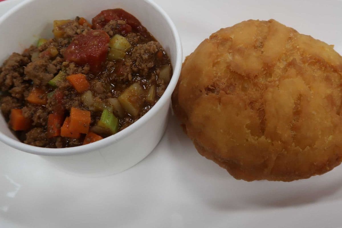 Soup of the day (with 1pc of fried bannock)