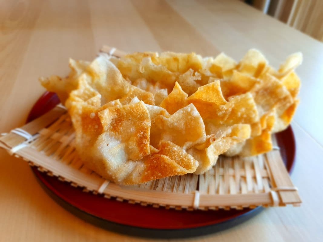 Crispy Wontons (6 pcs)
