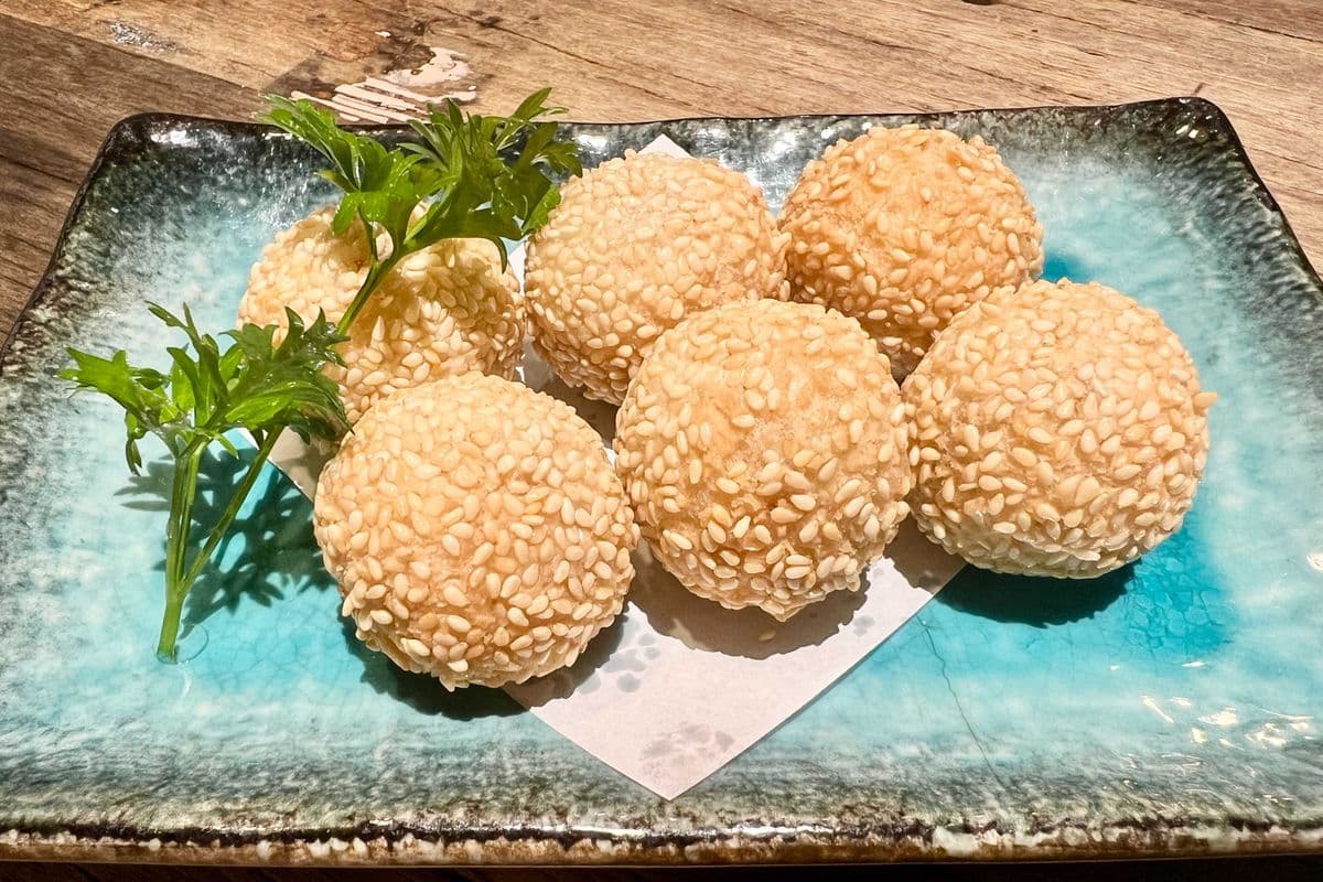 Sweet black sesame balls