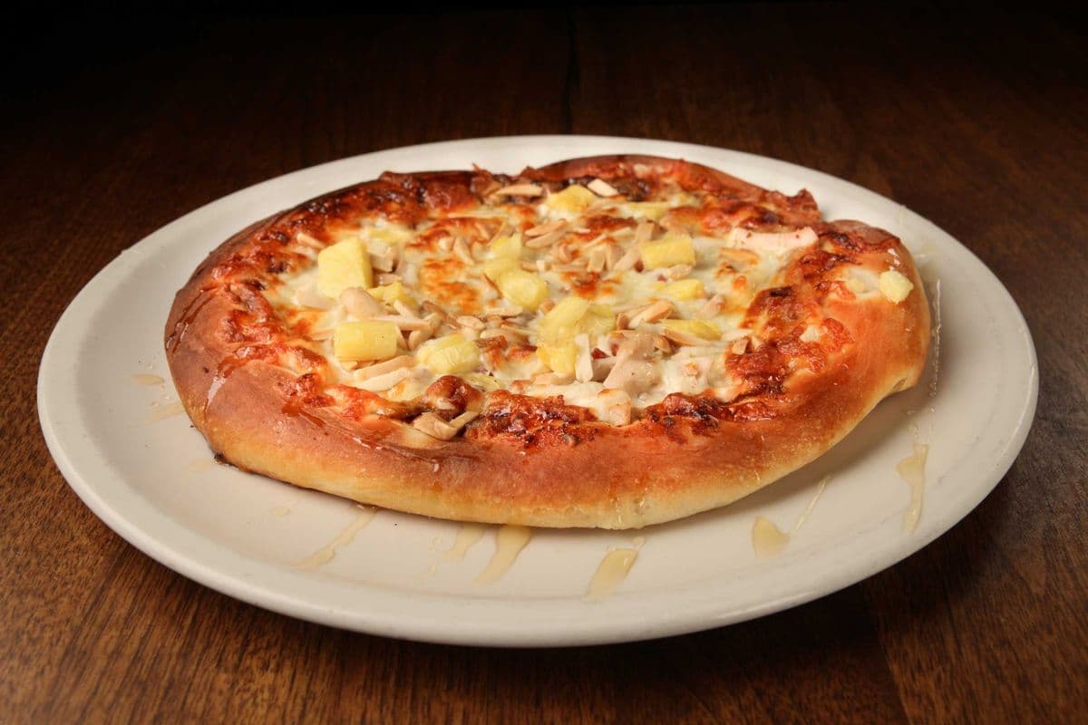 Almond Chicken Pizza