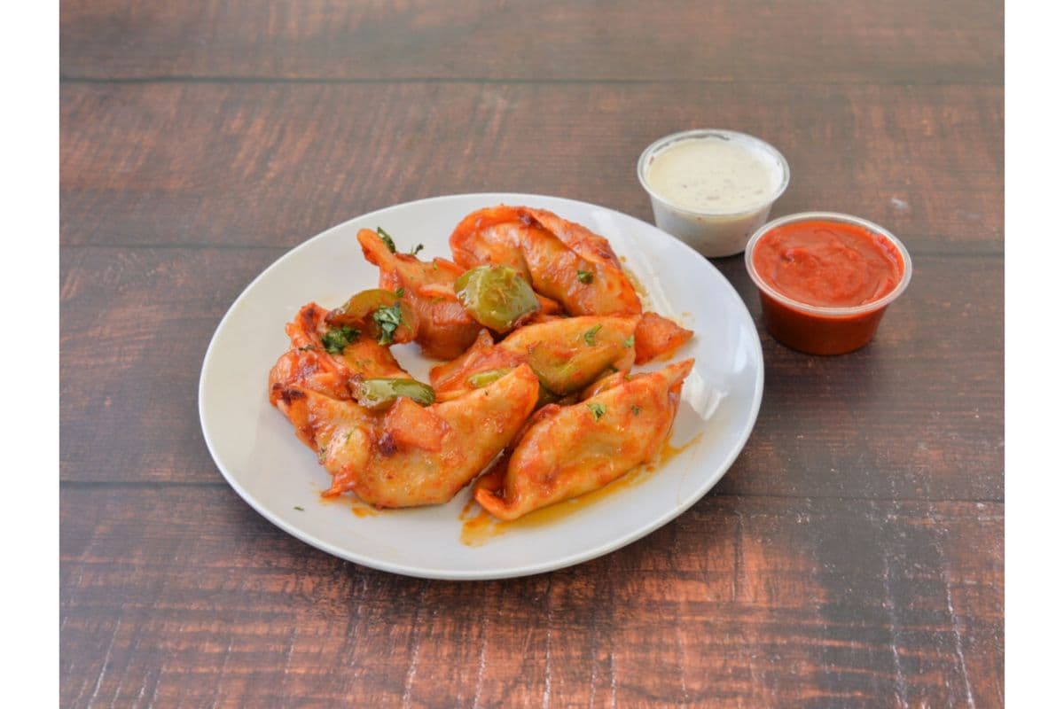 Chilli Momos (Paneer) 6Pcs.