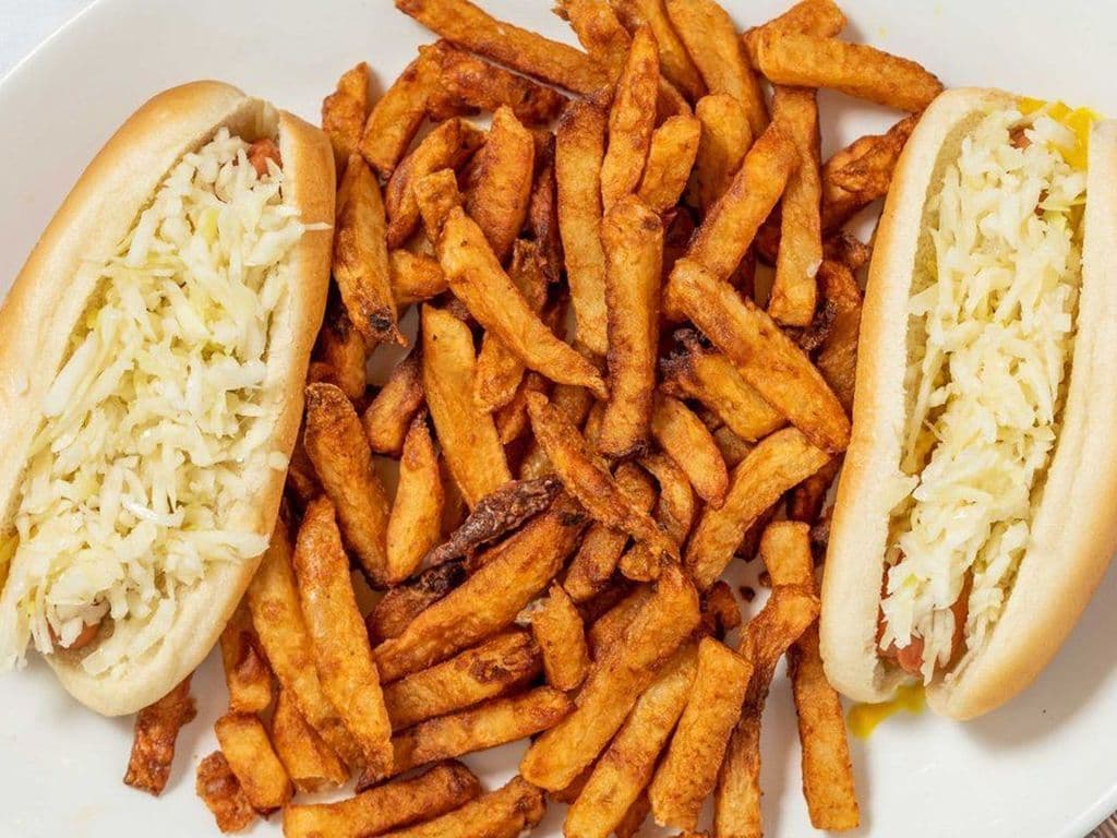 No8. 2 Hot Dogs Trio