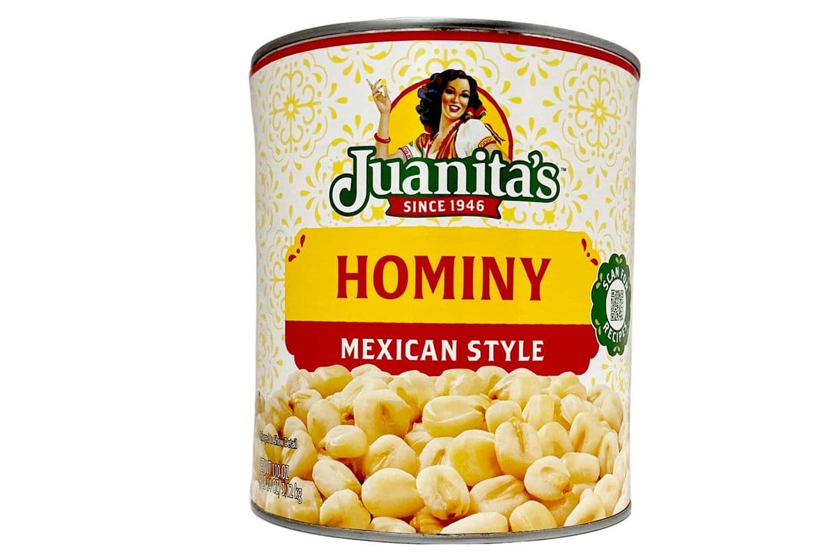 Hominy Carey White Hominy Mexican Style (6 lb) (3.12 kg) Maiz Pozolero