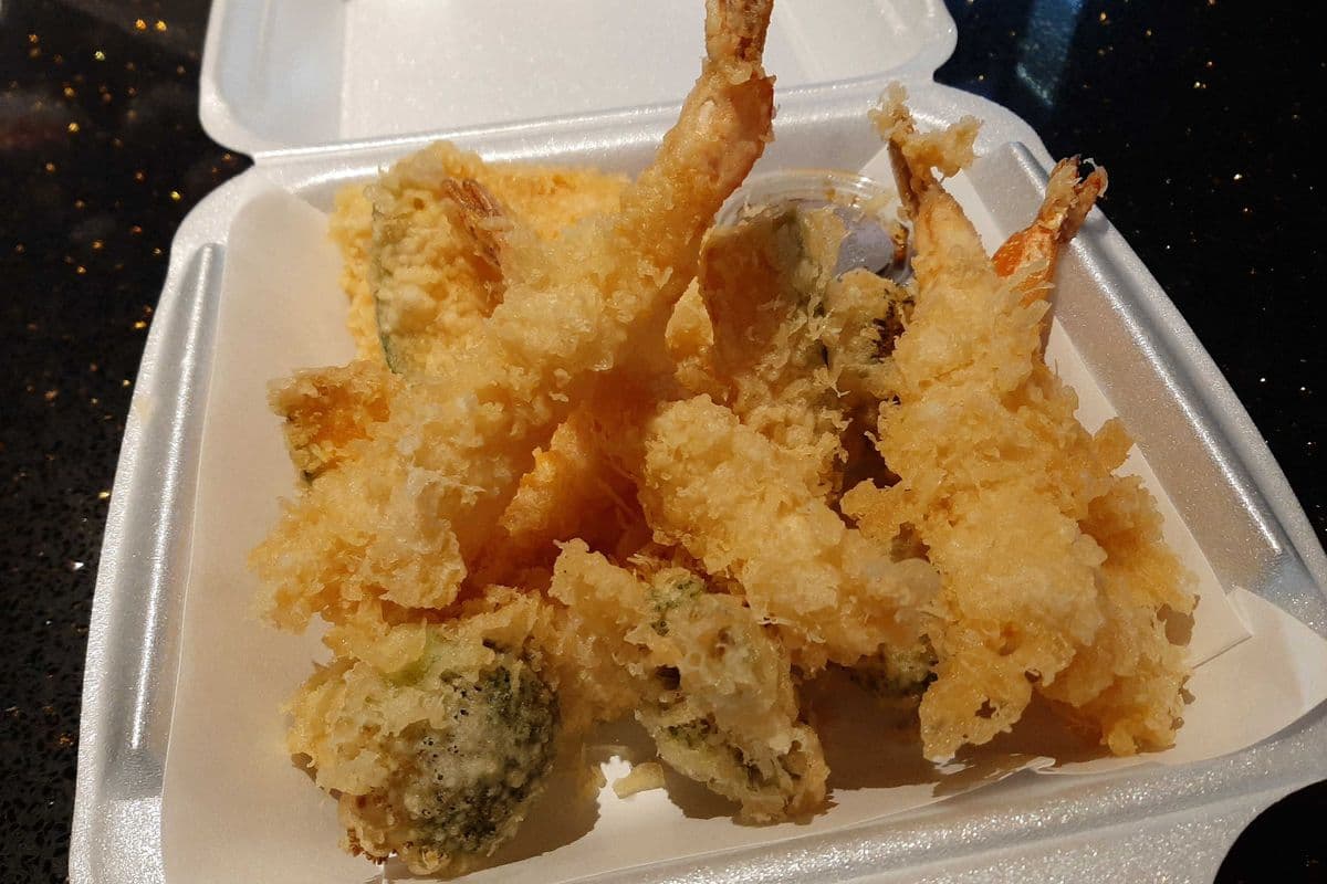 Mixed Tempura (4 pcs Shrimp, 5 pcs Veggies)
