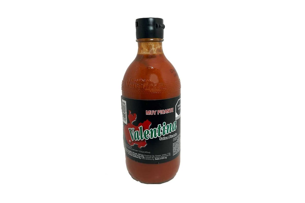Salsa Valentina Etiqueta Negra (Black Label Hot Sauce) (12.5 oz) (370 ml)